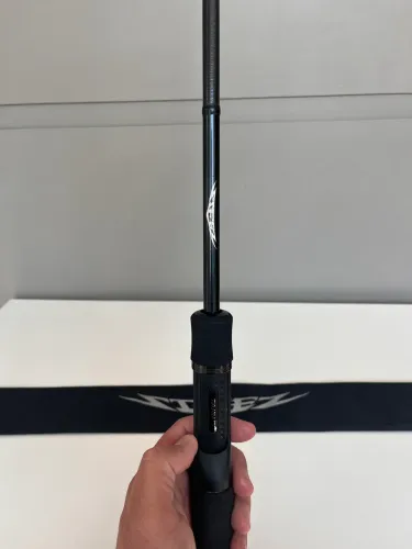 Vara para carretilha Daiwa Zteez Xt 631NFB-BR TAM 6.3