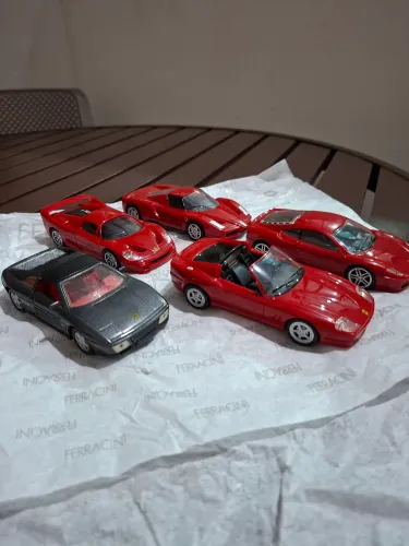 COLEÇÃO FERRARI 