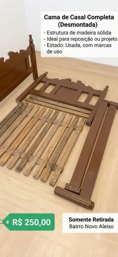 Cama Vintage de Casal em Madeira Rústica