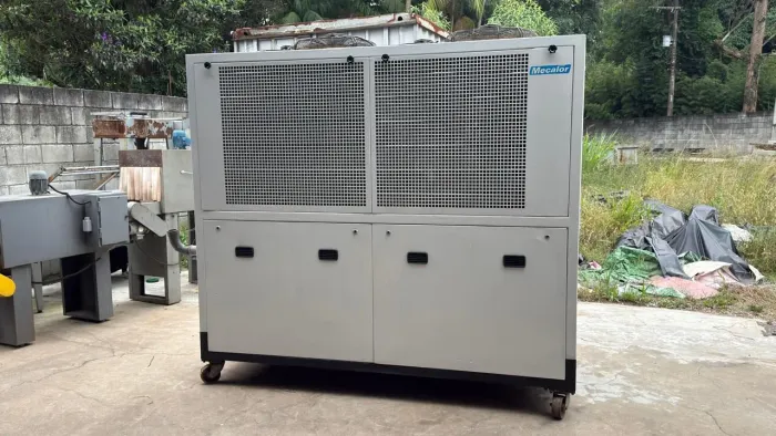 Chiller Mecalor UMAG GSA-75-RI-380 - 75.000 kcal/h (Excelente Estado