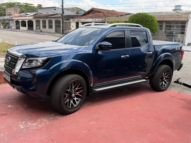 Nissan Frontier XE CD 4X4 2.3 Bi-TB Diesel Aut. 2024