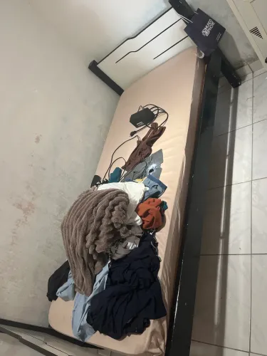 Cama de solteiro (Doação)