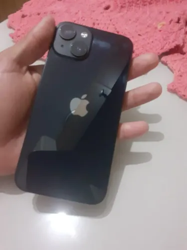 Vendo um iPhone 14 com documento e seus acessórios estado perfeito pega tudo 