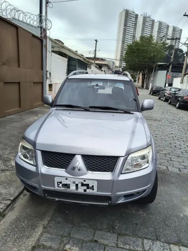 Mitsubishi Pajero TR4 2.0/ 2.0 Flex 16V 4X4 Aut. 2011