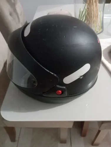 Capacete para motociclista San Marino número 60
