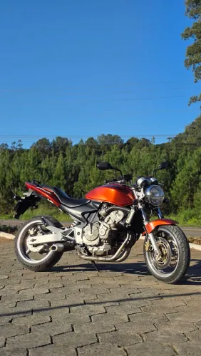 Hornet 600 em Excelente Estado