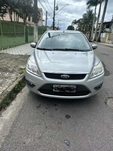 Ford Focus Ghia Sed. 2.0 16v/ 2.0 16V Flex 4P 2009
