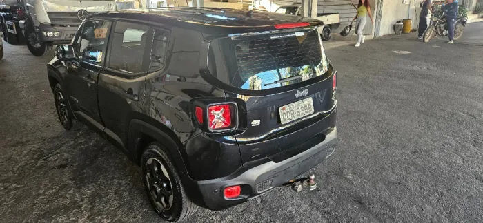 Jeep Renegade 1.8 4X2 Flex 16V Mec. 2018