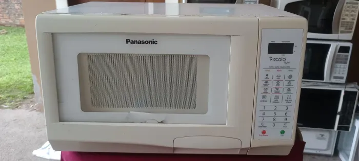 Microondas Panasonic 21 Litros - Bairro Vargem 