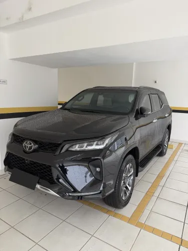 Toyota Hilux SW4 Diamond 2.8 TB 4X4 Die. Aut. 2022