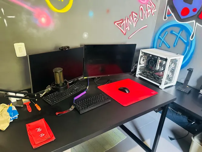 Computador completo com mesa 2 monitor