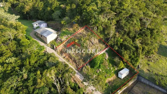 Lote em Servidão Percival Pires - Vargem Grande - Florianópolis/SC