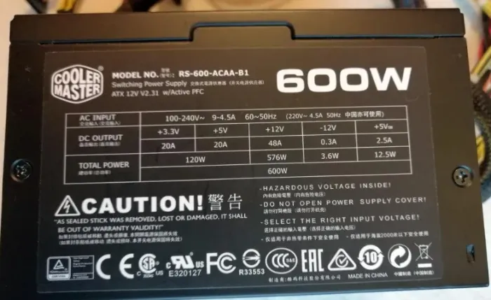 FONTE de 600 watt para PC GAMER: excelente, marca COOLER MASTER modelo RS-600-ACAA-B1