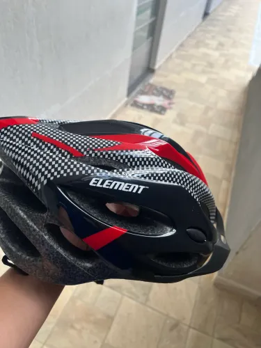 CAPACETE ELEMENT MTB C/PISCA LIGHT VERM/GRAFITE G