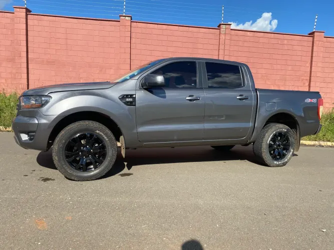 Ford Ranger XLS 2.2 4X4 CD Diesel Aut. 2021