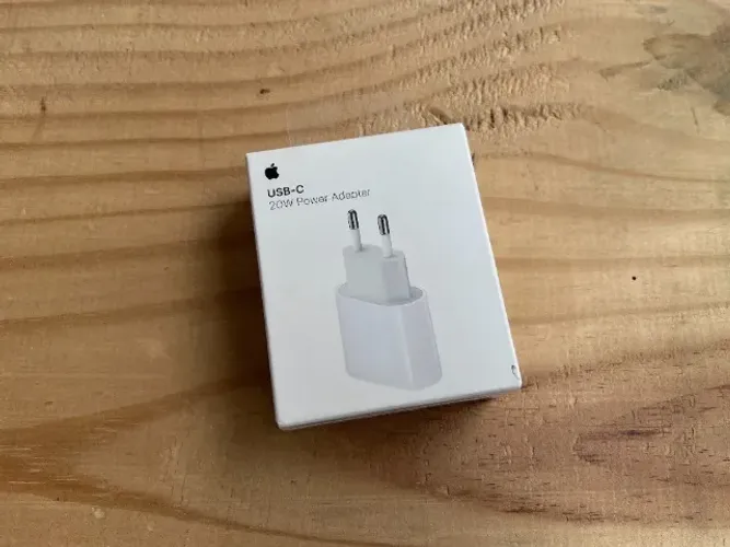 carregador apple 20w USB-c