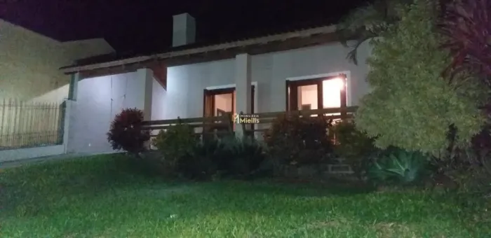 EXCELENTE RESIDÊNCIA NO CONDOMÍNIO CANTEGRIL - VIAMÃO RS Ref.: