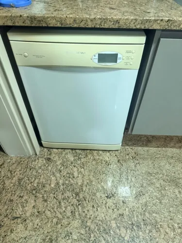 Lava louças 12 serviços Brastemp perfeita