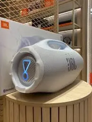 JBL Boombox 4 Branca Nova 