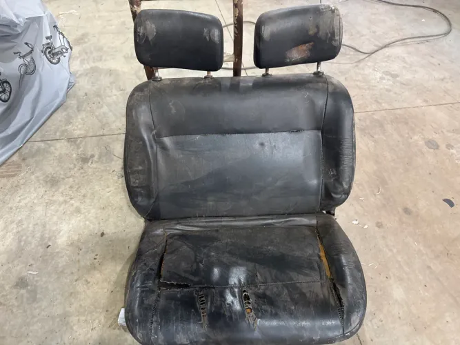 Vendo conjunto de banco kombi 