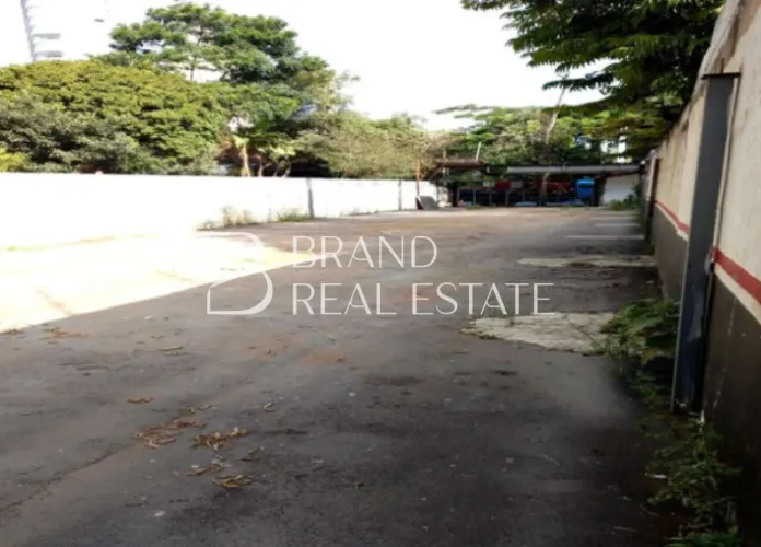 Terreno à Venda na Vila Olímpia com 425m² Localização Estratégica!