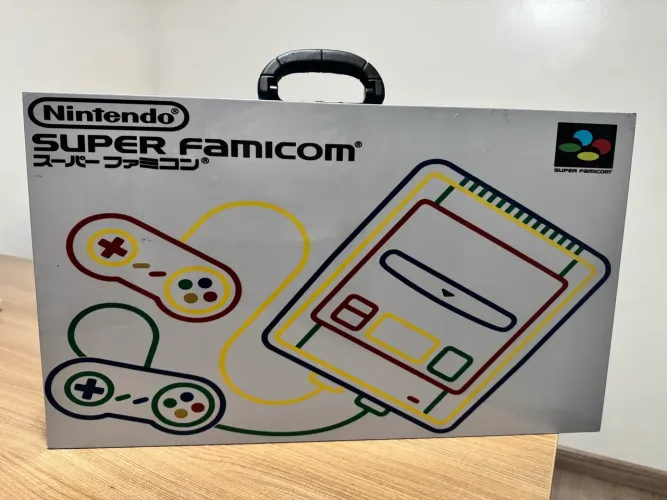 Caixa/Maleta Jogos Super Nintendo / Super Famicom