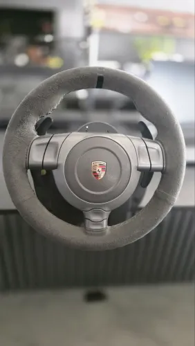 Volante fanatec porsche gt2 com pedal 