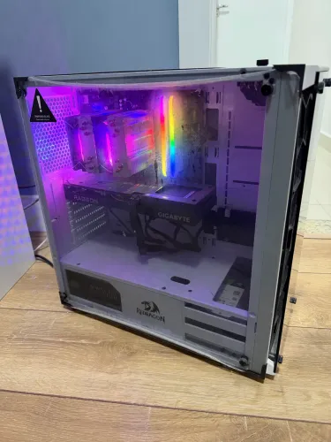 PC GAMER ? Ryzen 5 4600G | RX 6600 8GB | 32GB RAM | 2TB HD + SSD