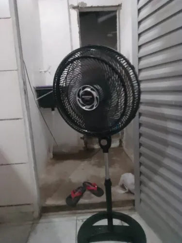 Ventilador novo 2 mês de uso dos lançamentos grande 150 paguei 420