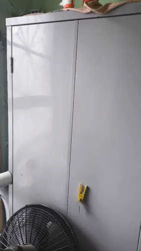 Vendo armário para escritório