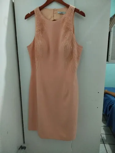 Vendo vestido de festa bordado