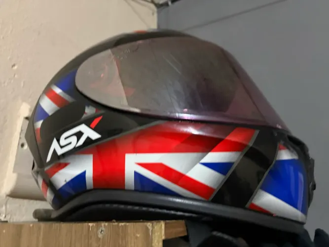 Capacete