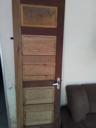 Porta medida 2,10 por 0,60