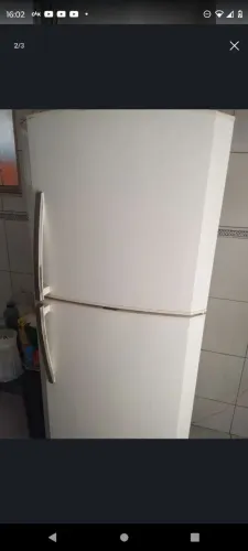 Geladeira Bosh 400+ Branca 220w (precisa retirar)