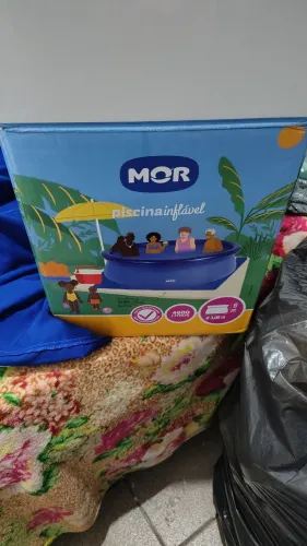 Vendo uma piscina