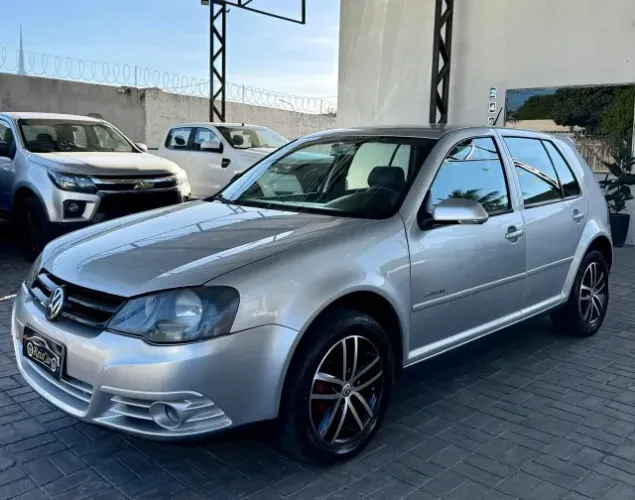 Volkswagen Golf Sportline 1.6 MI Total Flex 8V 4P 2010