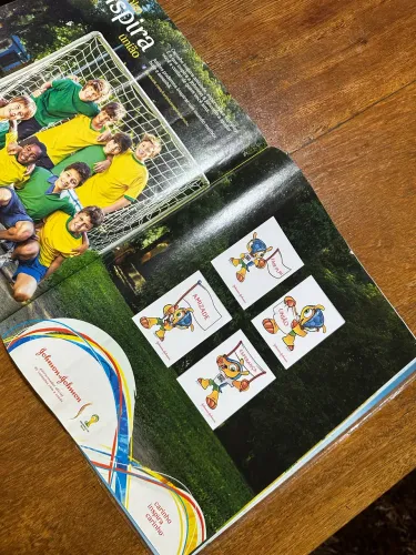 Vendo álbuns da copa 2014 COMPLETO