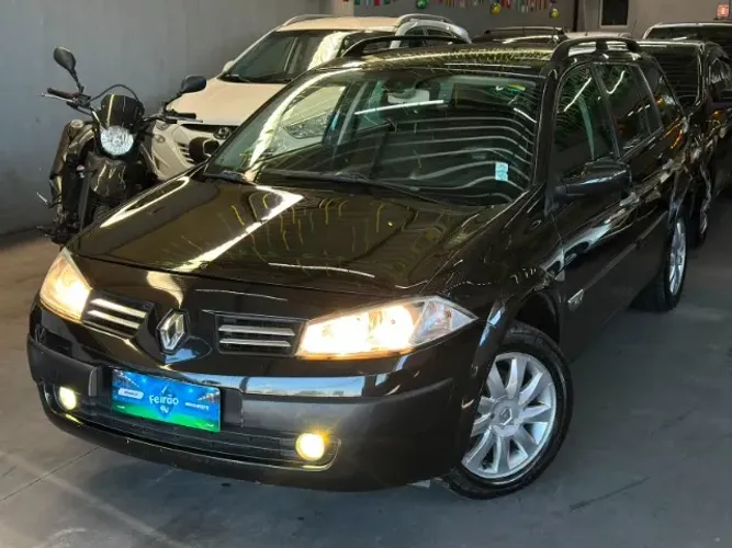 Renault Megane Grand Tour Dynam. Hi-flex 1.6 16V 2013
