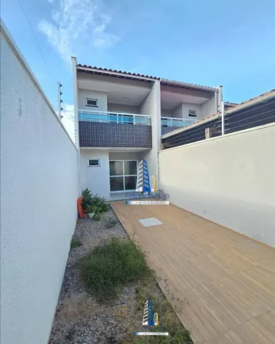 Casa com 3 dormitórios à venda, 108 m² por R$ 410.000,00 - Maraponga - Fortaleza/CE