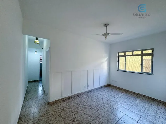 Alugo Apartamento de 2 dormitórios no Gonzaga em Santos