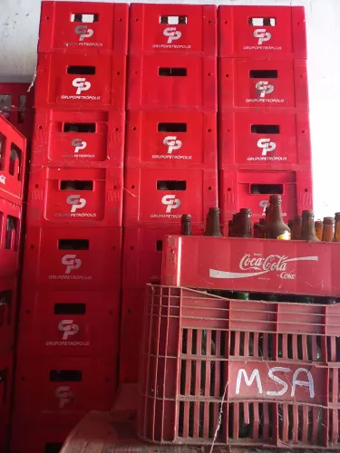 Engradado de 300ml padrão com garrafa itaipava