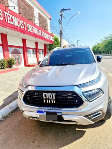 VENDE-SE FIAT TORO 2.2 TURBO