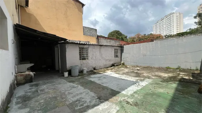 Condomínio com 1 quartos para locação em Jardim das palmas - SP