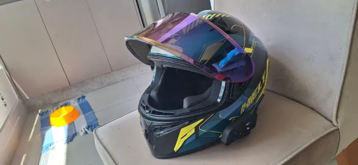 Capacete Helt 58.  LEIA O ANÚNCIO 