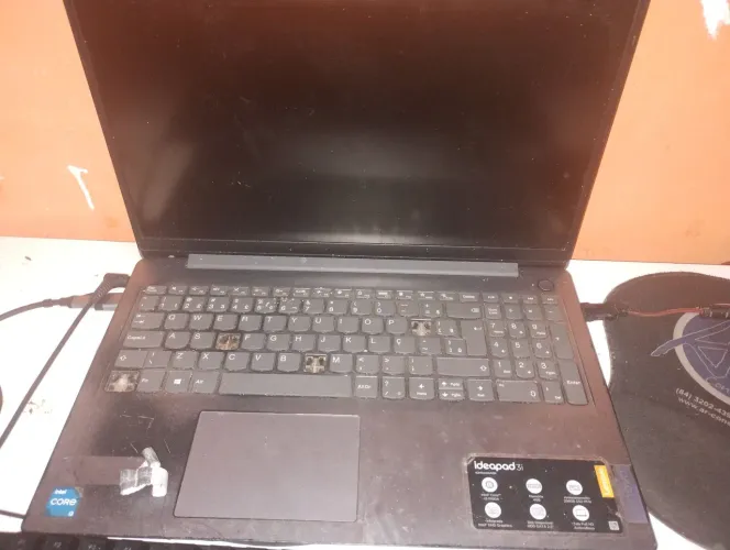 Nootebook Ideapad i3
