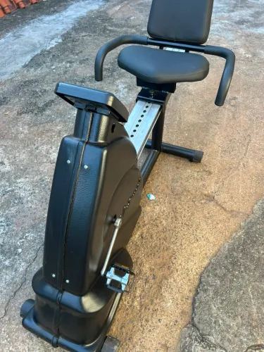 Bicicleta horizontal profissional