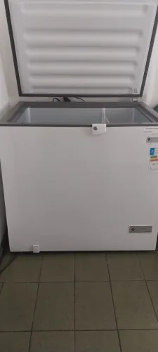 Vendo frezer consul 309 litros