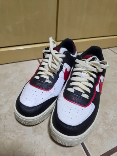 Nike Air Force 1 Shadow Summit White University Red Black. 