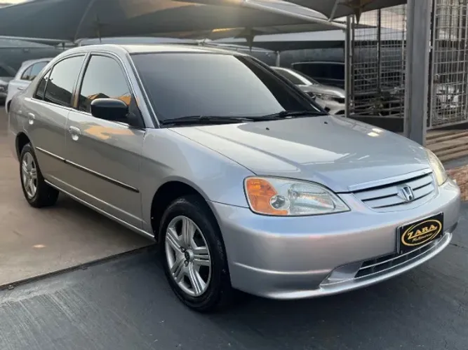 Honda Civic Sedan LX 1.7 16V 115cv Mec. 4P 2001