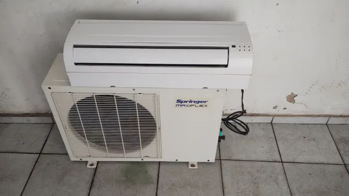 Split Springer 12btus